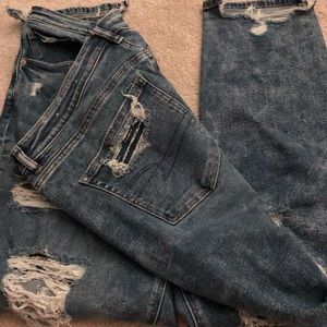 American Eagle mom jeans